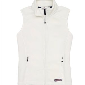 White fleece vest S